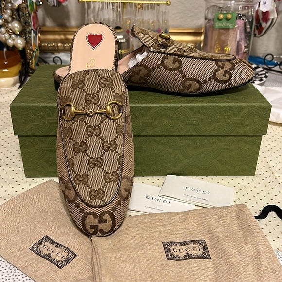 NIB GUCCI Canvas Signature logo   “Princetown” mules Size 38.5 - Picture 4 of 9